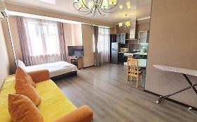 Orange Apartment With Panoramic View